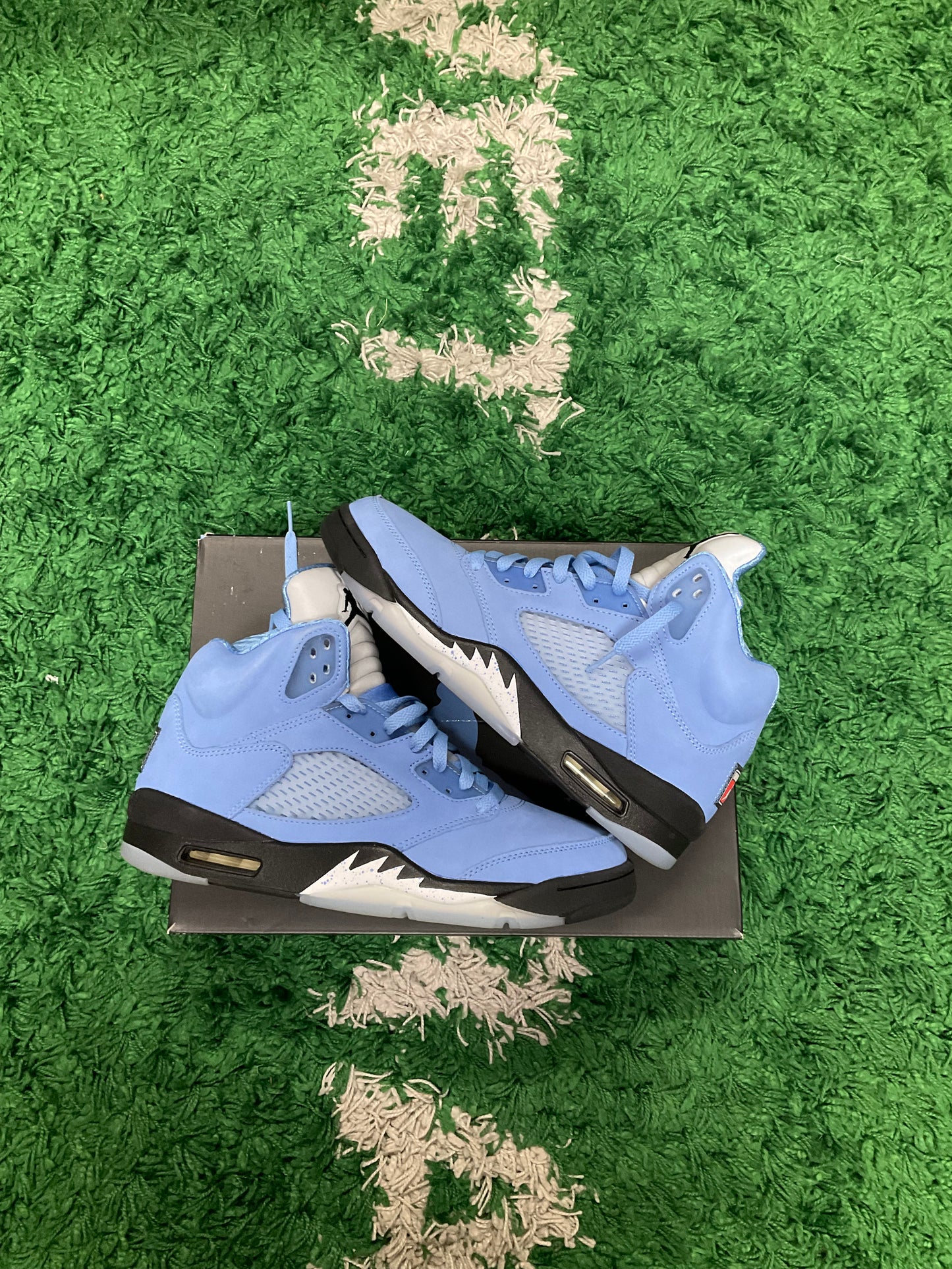 Jordan 5 Retro SE 'UNC'