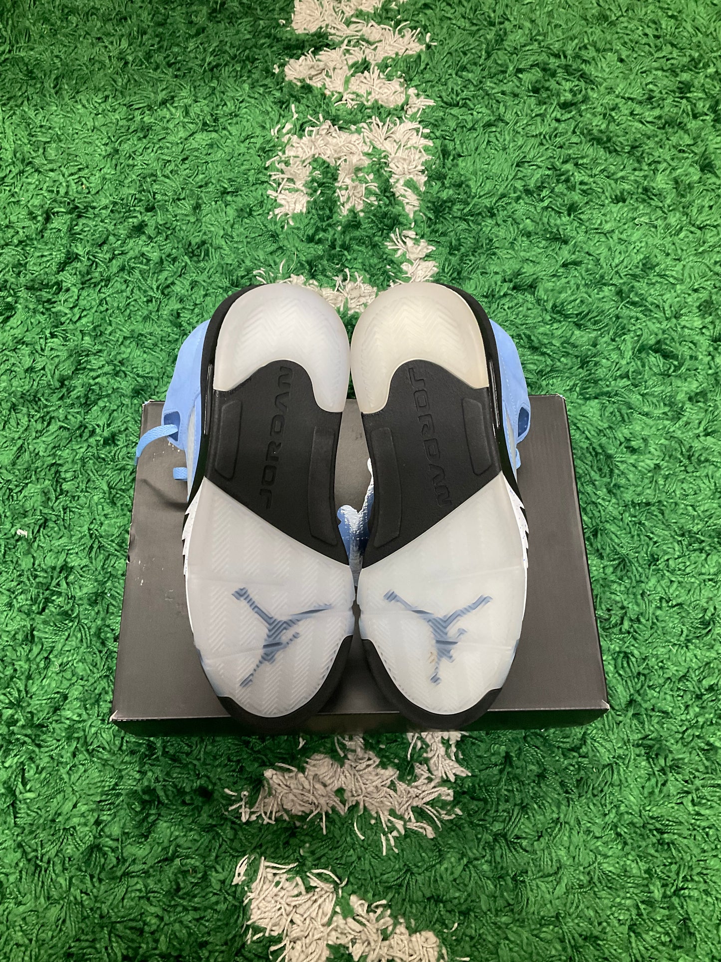 Jordan 5 Retro SE 'UNC'