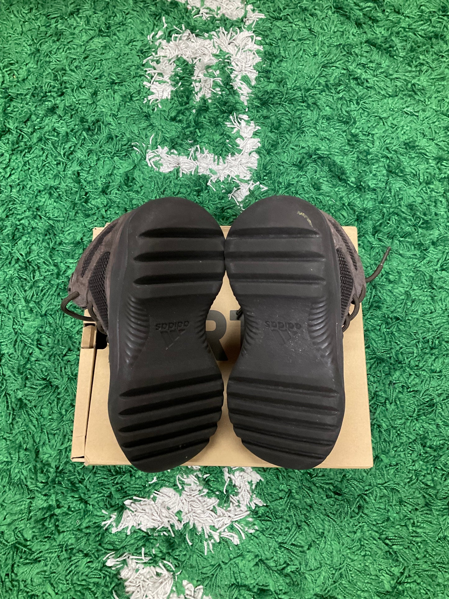 Yeezy Desert Boot Oil (USED)