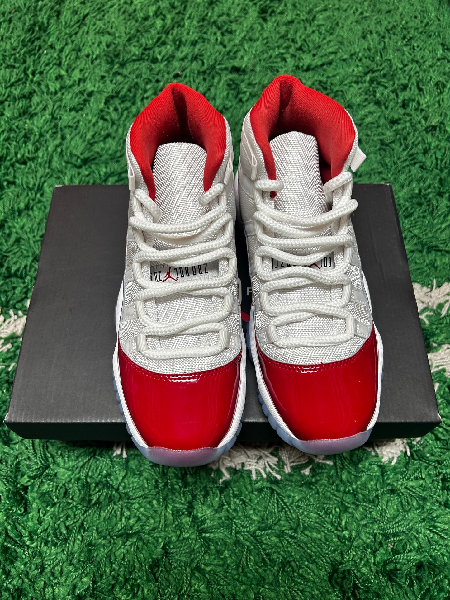 Jordan 11 Retro Cherry (GS) (Pre-Owned)